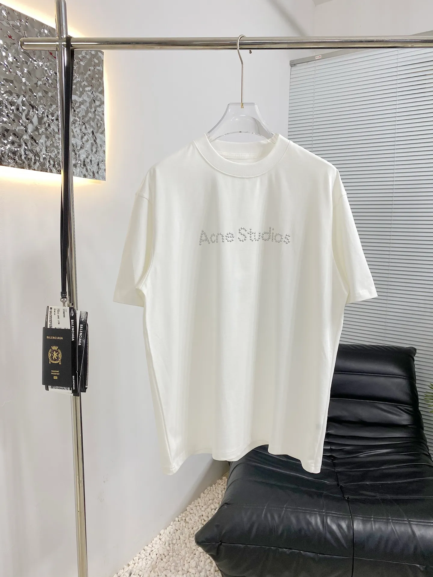 Quality Acne 25ss New Arrival T logo Versatile Breathable Same Style，Size M-XXL
